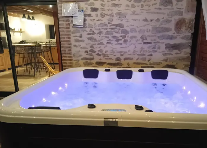 Ferienhaus Avec Jacuzzi Privatif - Haras Le Val Du Conte *